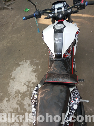 Benelli tnt150